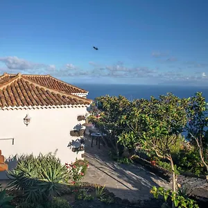 Maximina Fuencaliente de la Palma